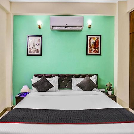 Townhouse Rumaisa Indirapuram المظهر الخارجي الصورة