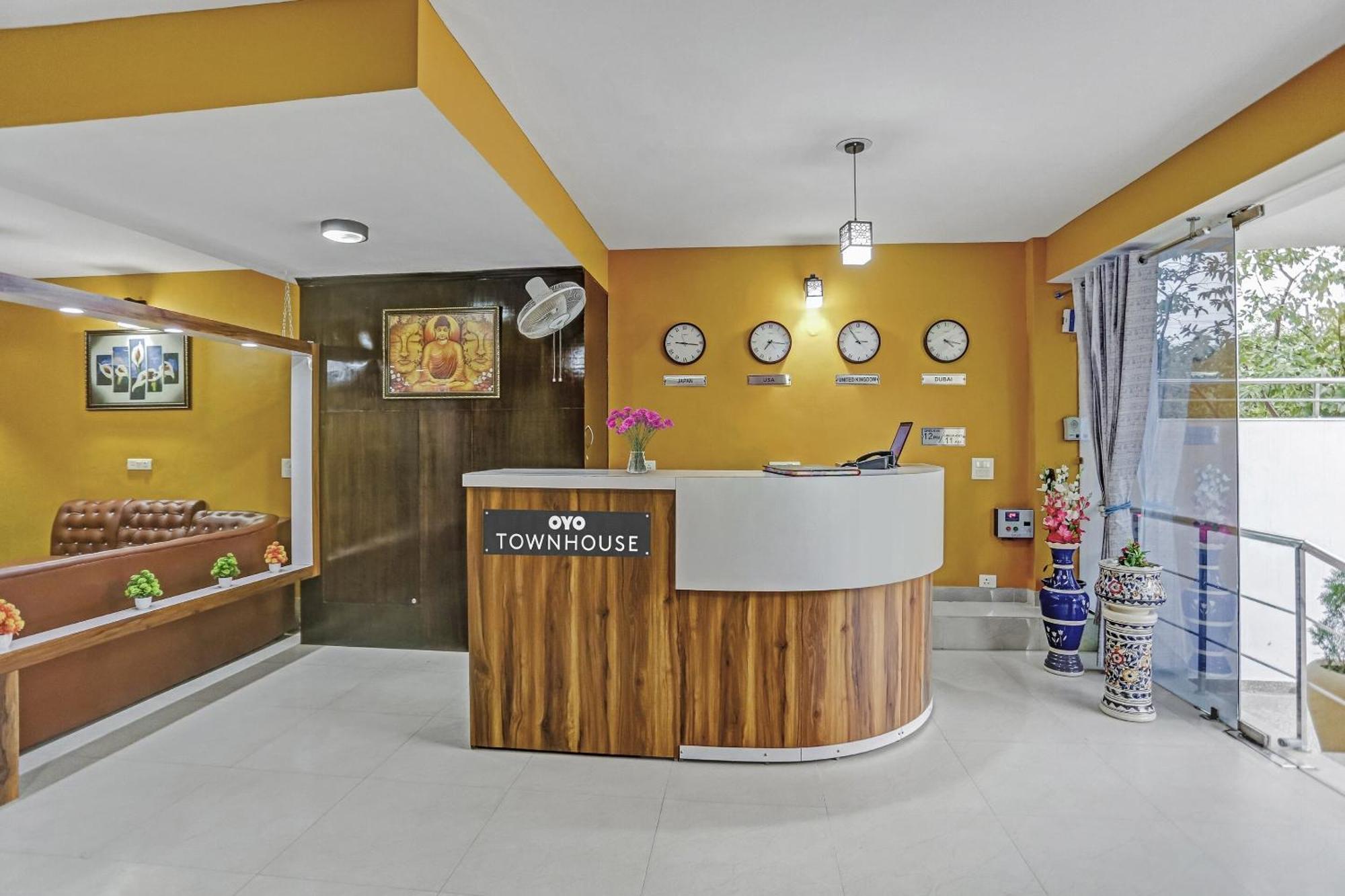 Townhouse Rumaisa Indirapuram المظهر الخارجي الصورة